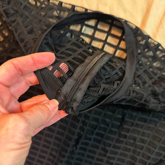 K. Jordan SIZE MEDIUM black long-sleeved cage design dress, lined - Picture 6 of 14